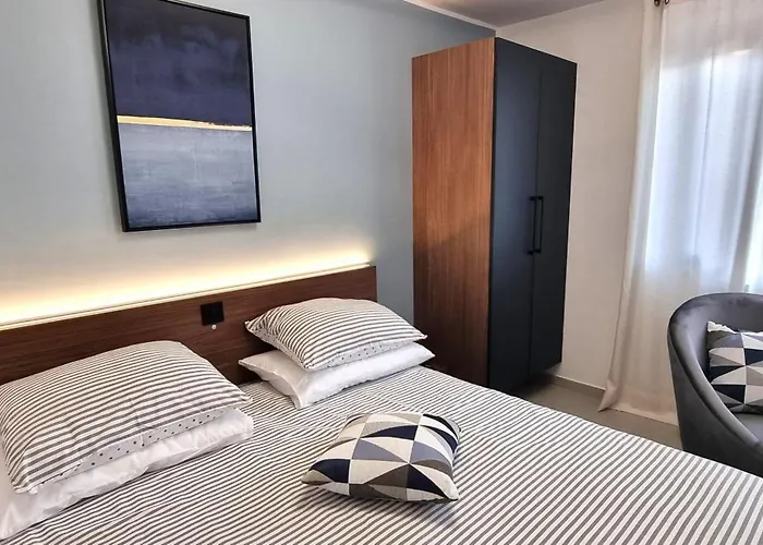 Mila Tar Appartement *